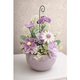   Asztaldísz lila kerámia virágokkal - lila nagy gömb kaspóban