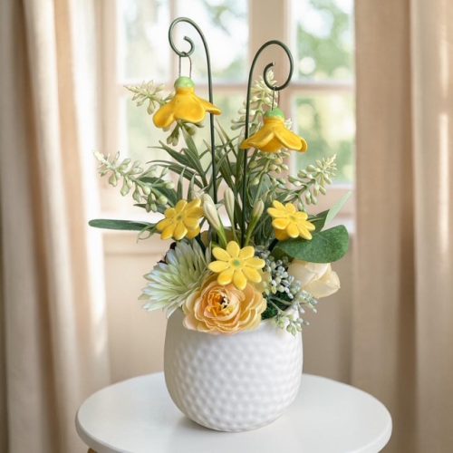 Asztaldísz mini harangvirágokkal - sárga