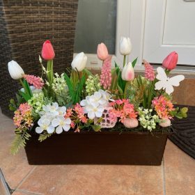   BT01. Tavaszi virágláda betét tulipánnal, gyöngyikével 40 cm-es