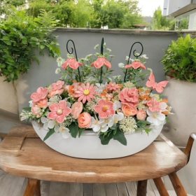   Asztaldísz barack színű kerámia virágokkal nagy csónak kaspóban