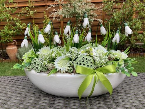 Asztaldísz kerámia hóvirágokkal nagy méretű csónak kaspóban