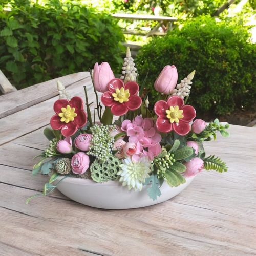 Asztaldísz kerámia hunyorral csónak kaspóban - bordó