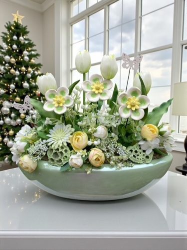 Asztaldísz kerámia hunyorral nagy csónak kaspóban - fehér