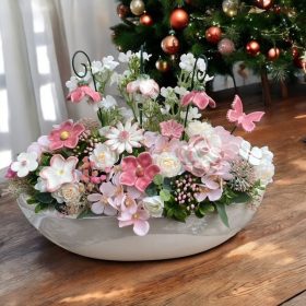   Asztaldísz rózsaszín kerámia virágokkal nagy csónak kaspóban