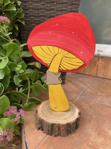 Gomba fa dekoráció, piros
