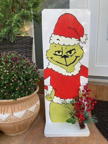 Kézzel festett fa Grincs figura II. – 60×22 cm; kültéri és beltéri dekoráció 