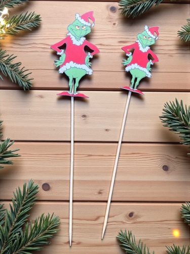 GRINCS pálcás dekoráció 