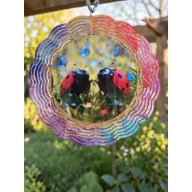 Szélforgó katicákkal