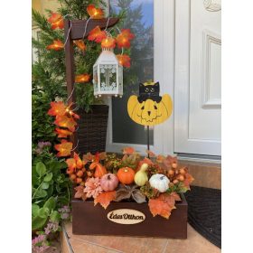   Virágláda - Fa kerti virágláda  lámpással, sötétbarna