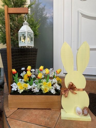 Virágláda - Fa kerti virágláda  lámpással, dióbarna