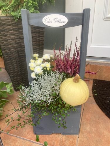 Virágláda - Fa kerti virágláda  kocka aljú, szürke