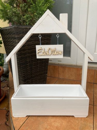 Virágláda - Fa kerti virágláda; házikó táblával - fehér